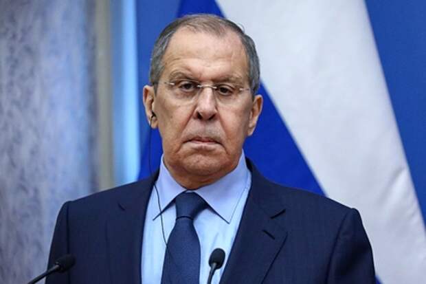 Лавров пошутил о планах Зеленского «приватизировать» празднование Нового года