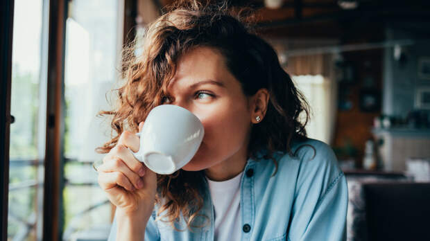 Кардиолог Емельянов назвал допустимую норму кофе в день