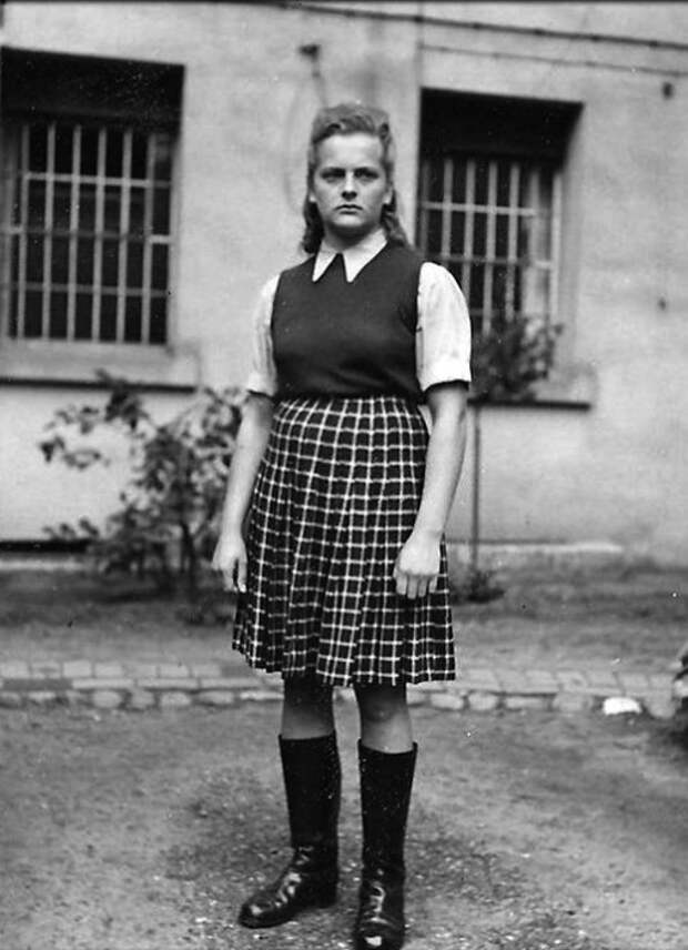 Ирма Грезе - самая жестокая надзирательница лагерей смерти во время Второй мировой войны. | Фото: pbs.twimg.com.