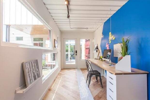 Austin Shipping Container House. Творческая студия.