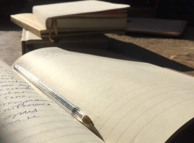 Это слишком! Школьников заставили писать сочинение о собственных похоронах