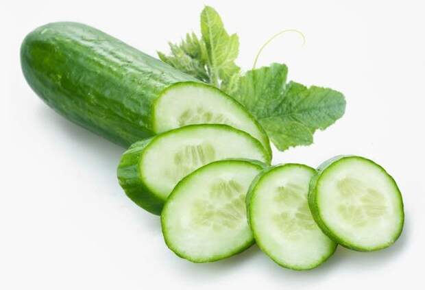 Темные локти и колени: 8 простых домашних средств, которые помогут отбелить кожу