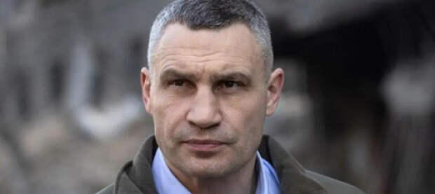 Апперкот вместо УДАРа. Виталий Кличко меняет вывеску