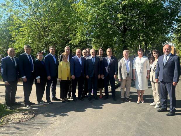 Татарстанские врачи почтили память академика Рената Акчурина в Москве