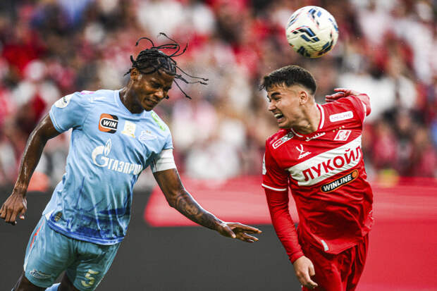 Тренер сборной России Писарев заявил об одной проблеме "Спартака" и "Зенита"