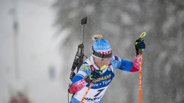 Кристина Резцова объяснила неудачный результат в спринте на этапе КМ по биатлону в Рупольдинге