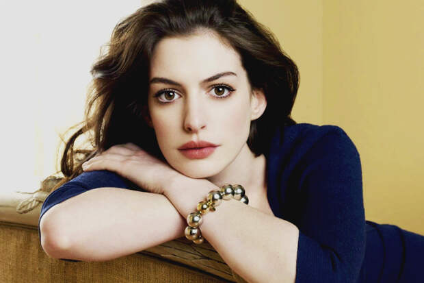 Энн Хэтэуэй рассказала, как играть Женщину-кошку