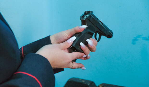 В Туймазах местный житель оставил в пиццерии пистолет