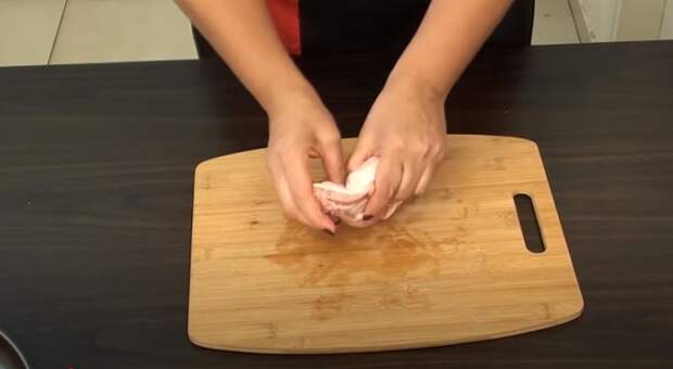 Как получить шикарное филе из обычного куриного окорочка