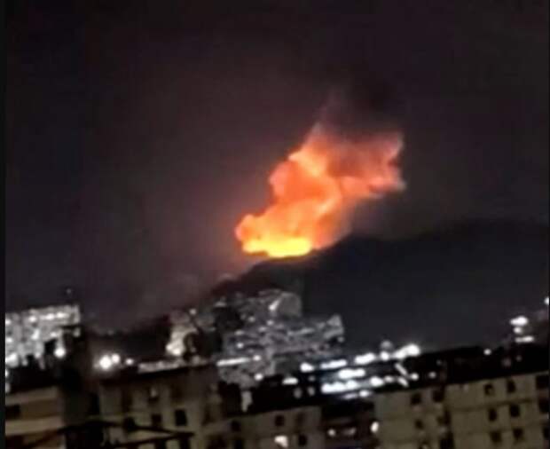 В Каракасе прогремели взрывы после пролета самолетов ВВС США