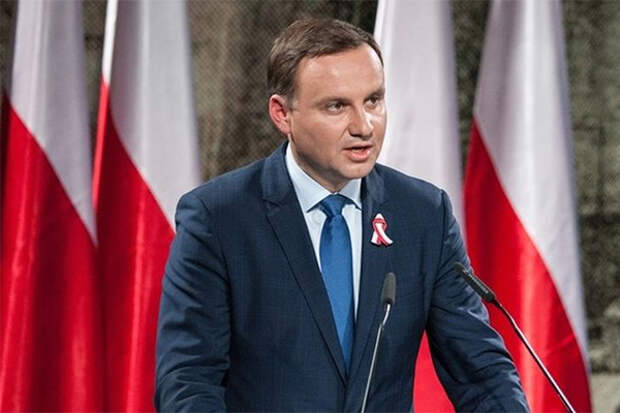 Президент Польши выступил с заявлением по катастрофе с Ту-154