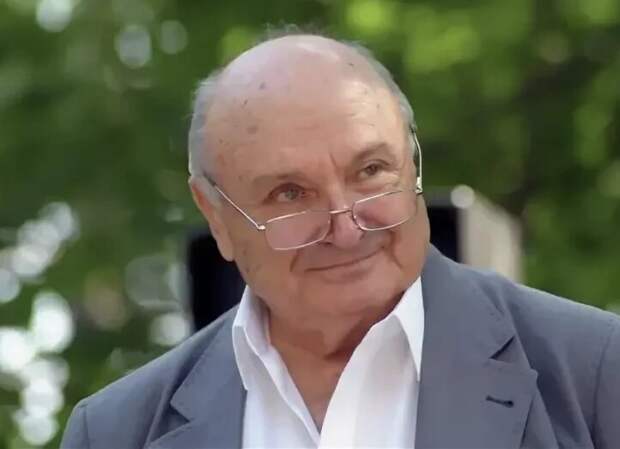 О СОВЕТСКОЙ РОДИНЕ