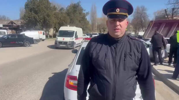 Мотоциклист погиб под колесами грузовика в Белогорске