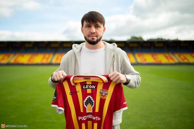 В тульский "Арсенал" вернулся Резиуан Мирзов