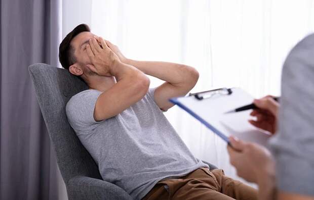 Российские работодатели смогут отправлять сотрудников к психиатру с 1 марта