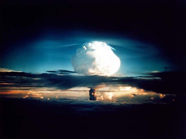 57-мегатонная Царь-бомба: мощнейшее ядерное оружие в истории