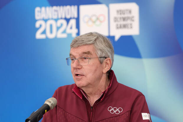 Глава МОК Бах заявил, что доверяет WADA на фоне скандала с китайскими пловцами