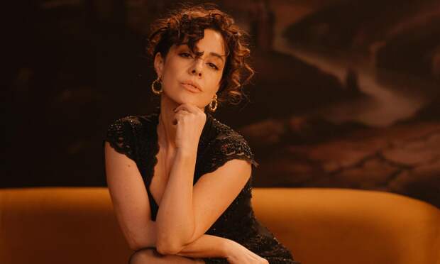 «Живем! Поем! Танцуем!» — Мария Зайцева выпустила клип-аффирмацию на 2026 год