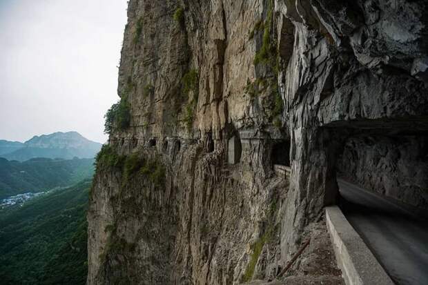 3. Туннель Гуолянь, Китай опасные трассы, экстрим путешествие