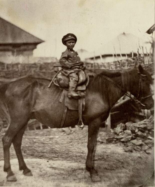 Старинные фотографии дореволюционного Дона-батюшки, сделанные фотографом и изобретателем Иваном Васильевичем Болдыревым