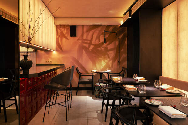 Интерьер Lotus bistro