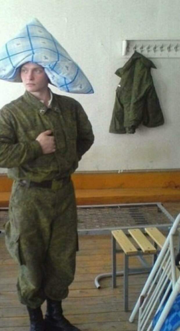 Обычный рядовой армия, оружие, плац, прикол, пхд, россия, солдат, юмор