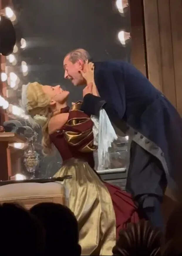 Александра Ребенок и Константин Хабенский