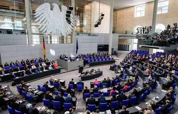 В кабмине ФРГ заявили, что не знают о подготовке нового пакета антироссийских санкций