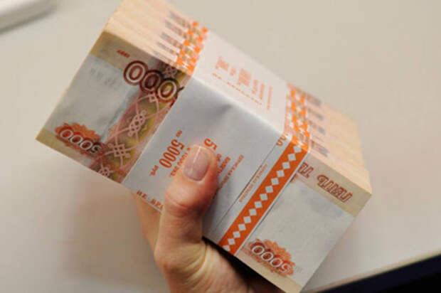 Отток денег из банков на "Мосбиржу" ускоряется...