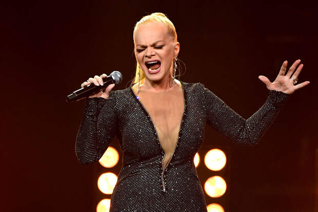 Концерт Долиной "Юбилей на бис" в московском Доме музыки официально отменили