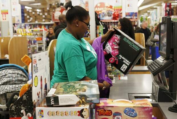 Американцы разнесли в комментариях СМИ главу Минфина США за попытку не замечать высокие цены в супермаркетах.-2