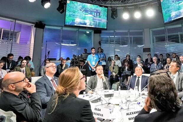 Московские спасатели приняли участие в Московском урбанистическом форуме. Фото Департамента ГОЧСиПБ г.Москвы
