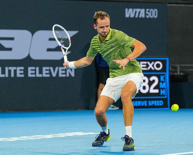 Даниил Медведев выиграл турнир в Брисбене и завоевал 22-й титул в карьере