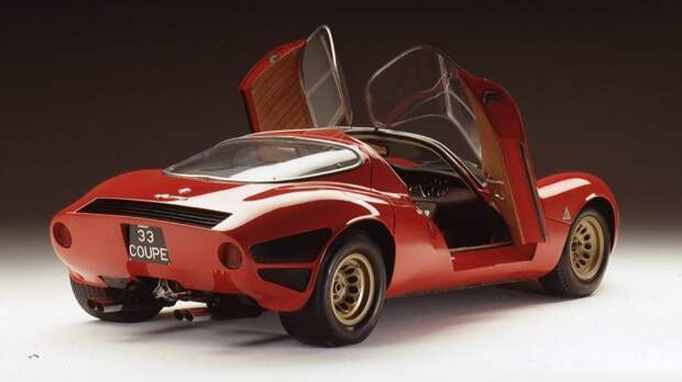Alfa Romeo Tipo 33 Stradale