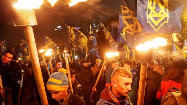 OffGuardian: Reuters признал, что на Украине есть нацисты, чтобы насолить Трампу