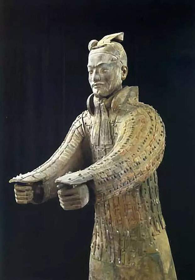 Колесничий