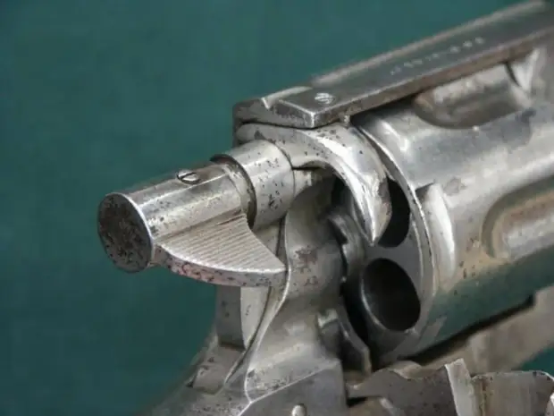 Совсем необычные пистолеты и револьверы