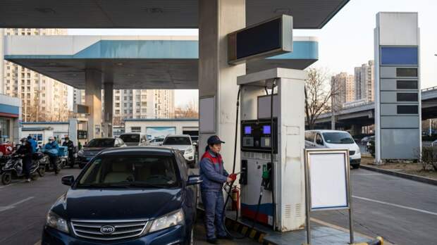 Госкомитет КНР повышает цены на бензин и дизельное топливо на внутреннем рынке