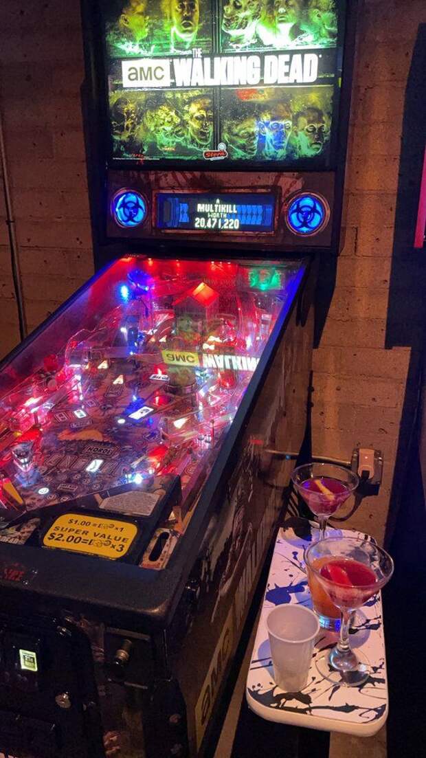 Cobra Arcade Bar