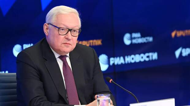 Рябков назвал приглашение недружественных стран на инаугурацию сигналом Москвы