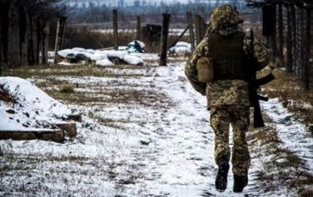 В зоне боевых действий ранен воин