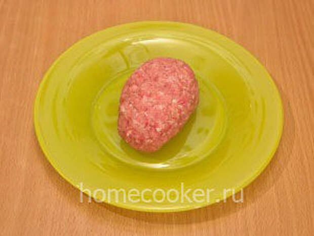 Зразы с яйцом Zavorachivaem nachinku 300x225 Зразы с яйцом