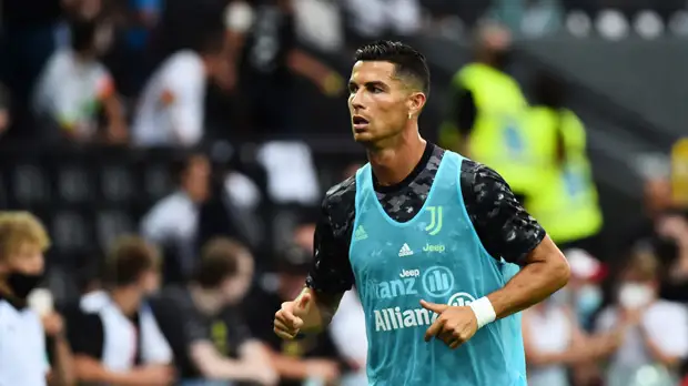 Роналду не смог завершить тренировку из-за проблем со здоровьем