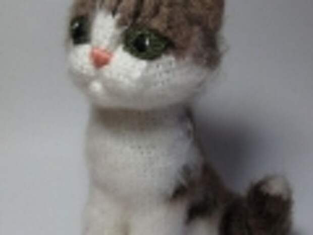 Кошка вязаная крючком