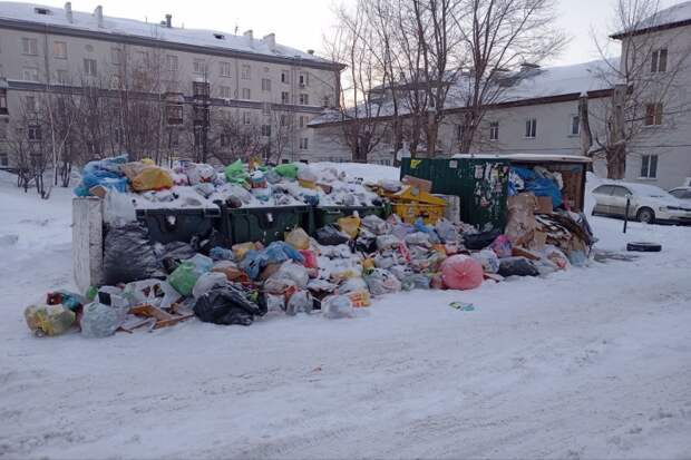 Районы в самым большим количеством новогоднего мусора назвали в Новосибирске