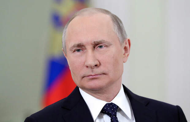 Владимир Путин подписал закон о наказании за «резиновые» офисы
