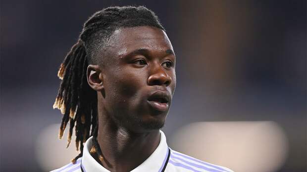 Камавинга принес публичные извинения за свое удаление во время матча «Бавария» — «Реал»