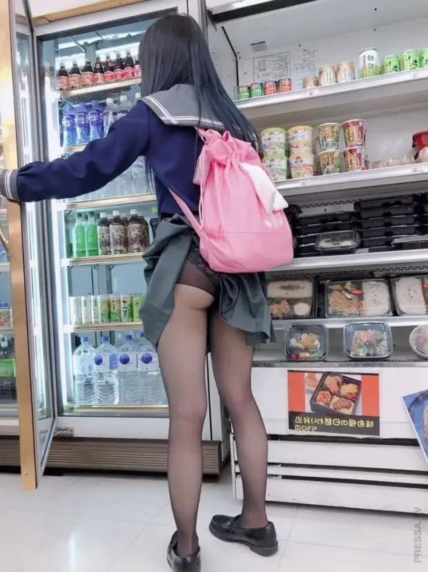 Пошлые картинки с девушками