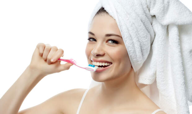 Очень важно чистить зубы. /Фото: alev.biz.