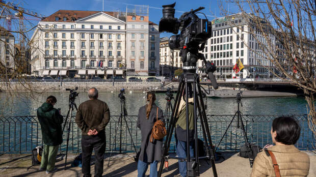 Reuters: Украина хочет договориться о получении 800 млрд на переговорах в Женеве